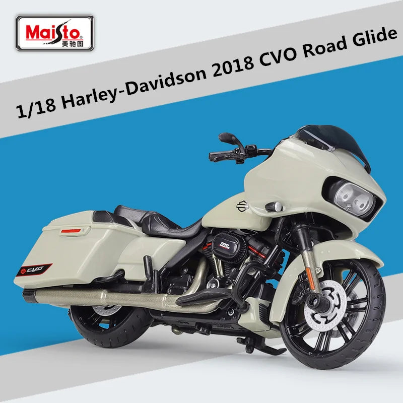1:18 Harley CVO Road Glide 2018