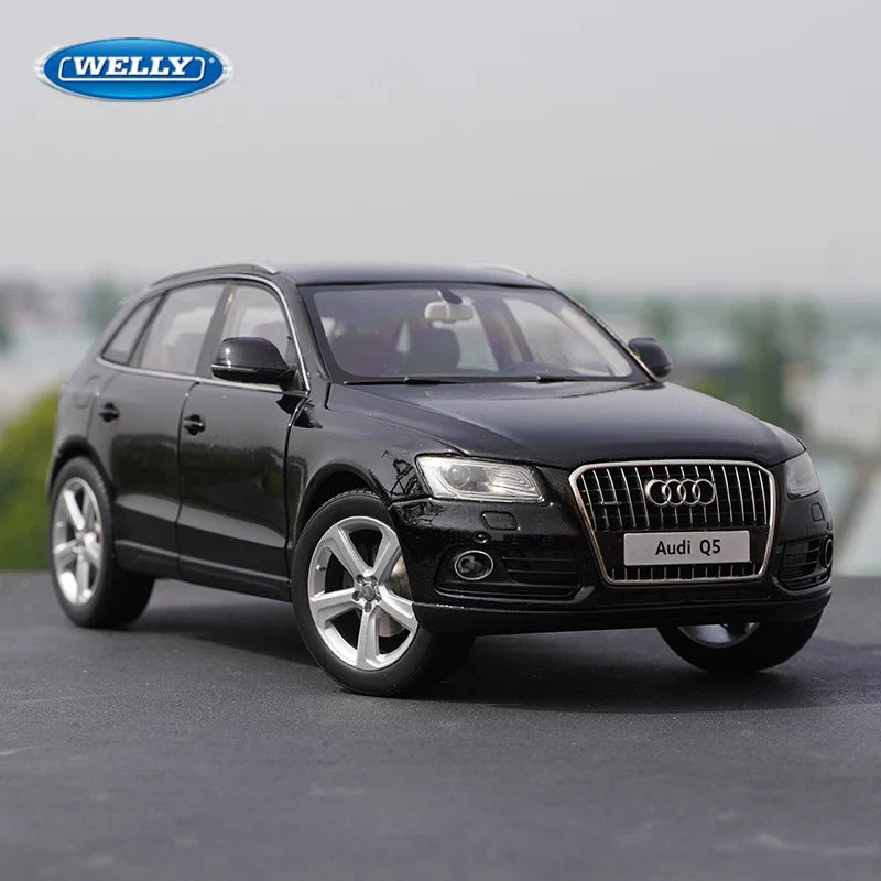 1:24 AUDI Q5
