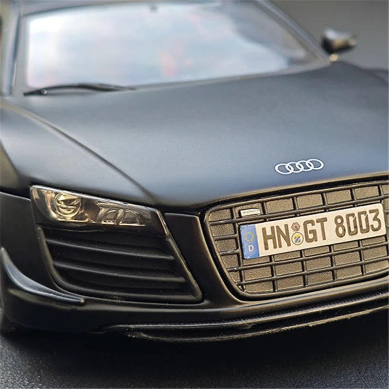1:18 Audi R8 GT