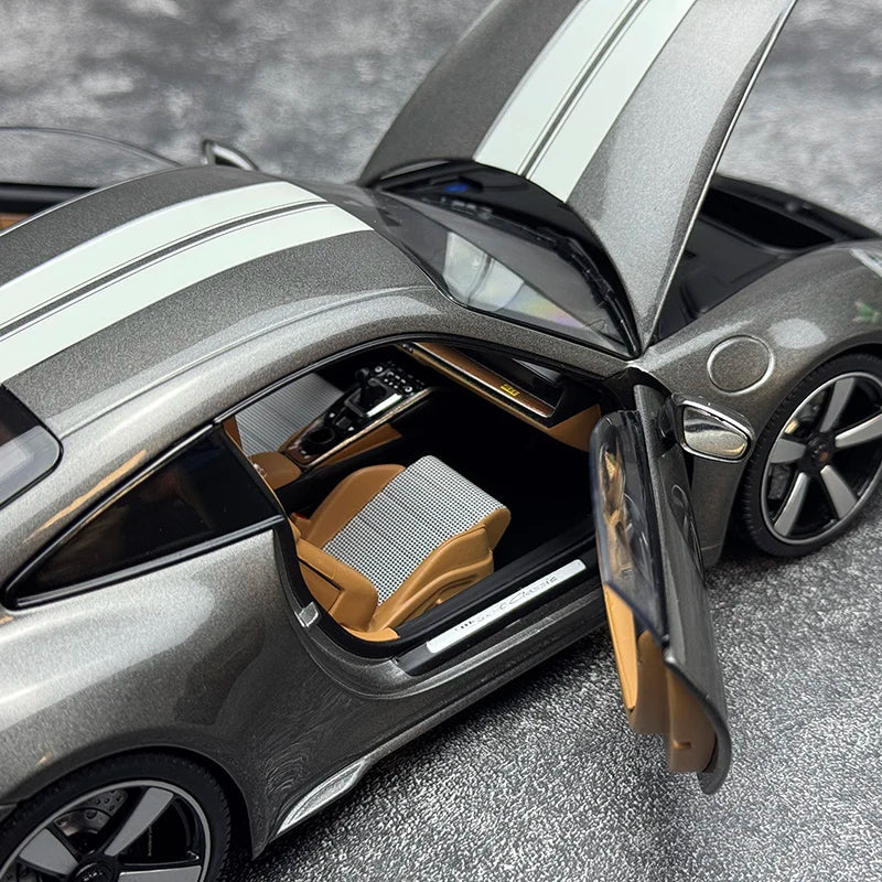 1:18 Porsche 911(992) SPORT CLASSIC 2022
