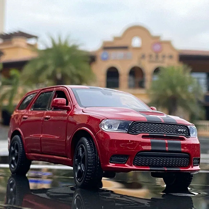 1:32 Dodge Durango | Premium Alloy Die-cast Model | KAIKAMFUNG