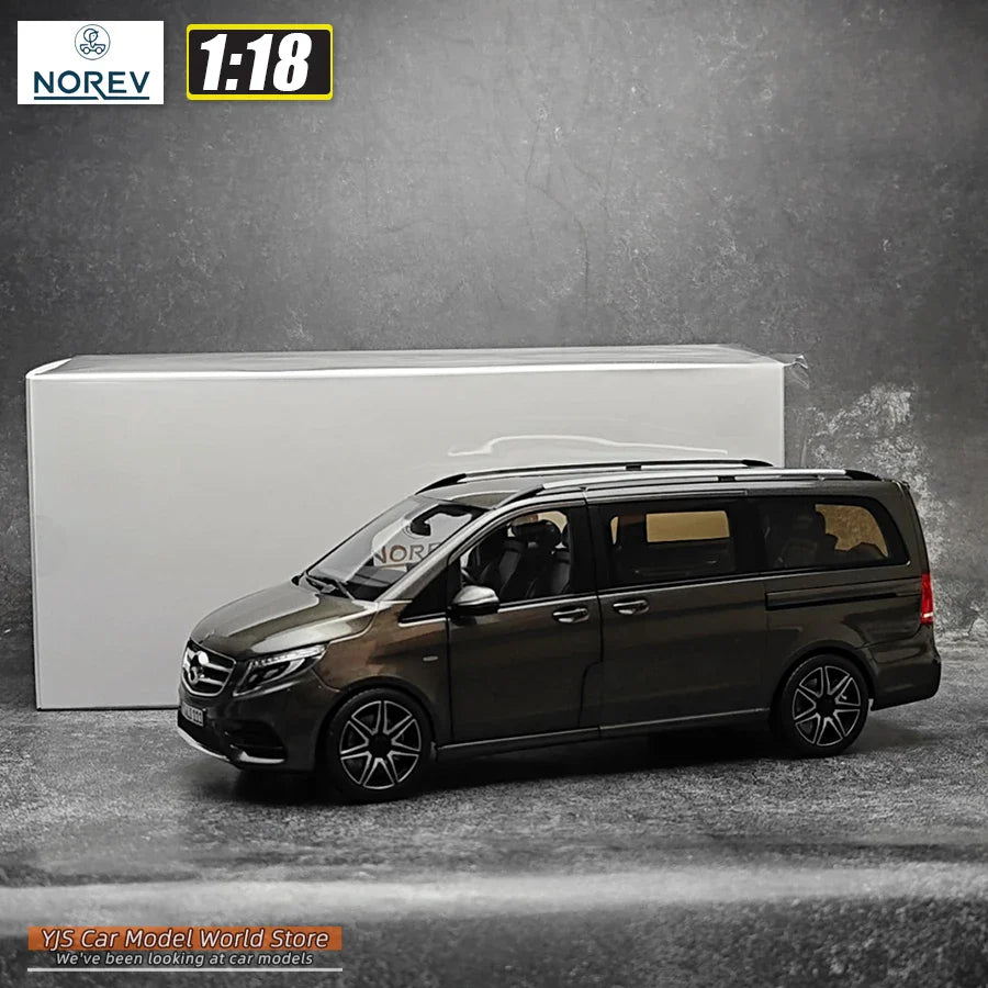 1:18 Mercedes-Benz V-CLASS AMG-Line 2018  V260  MPV