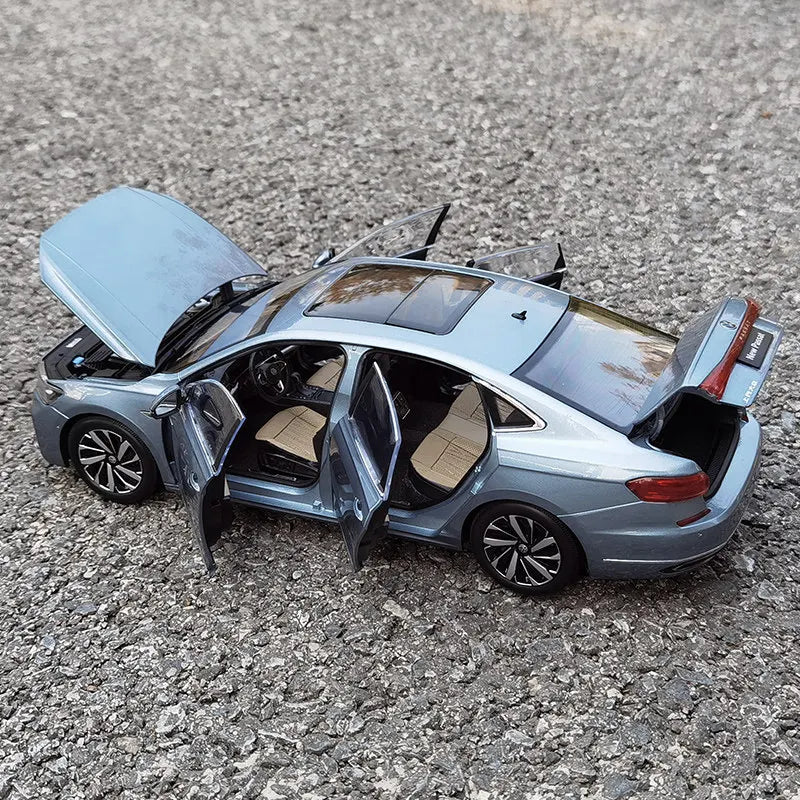 OEM diecast model 1:18 scale VW NEW PASSAT 2022 metal car model static display holiday gift