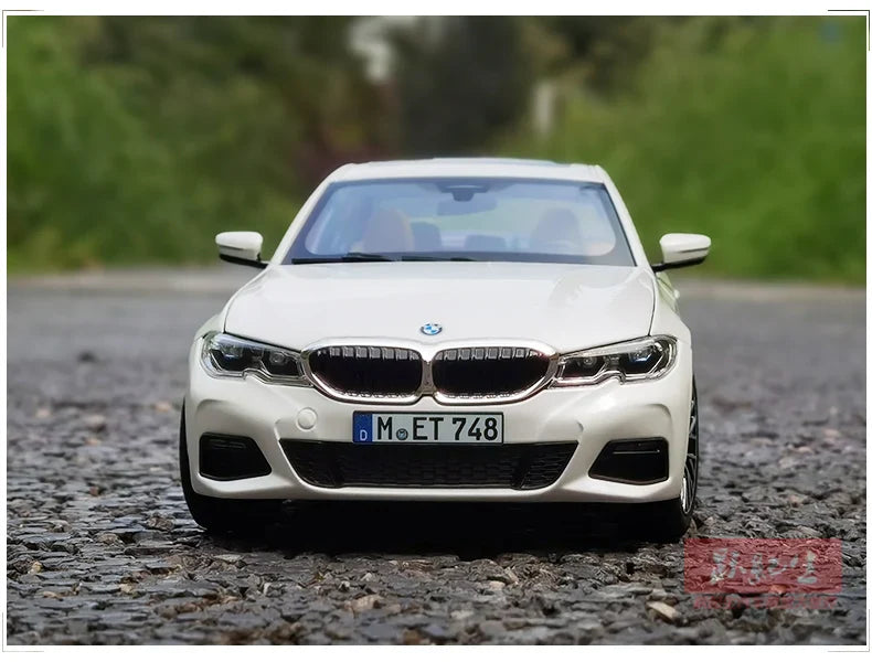 1:18 BMW 3 Series G20 330i 2019