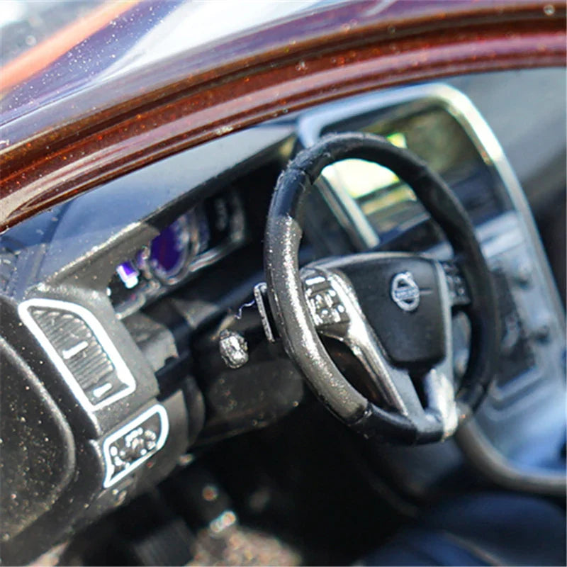 1:18 Volvo XC60 2015