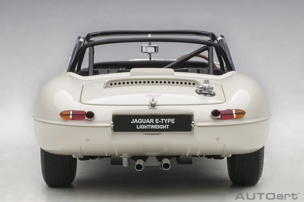 1:18 Jaguar Lightweight E-Type