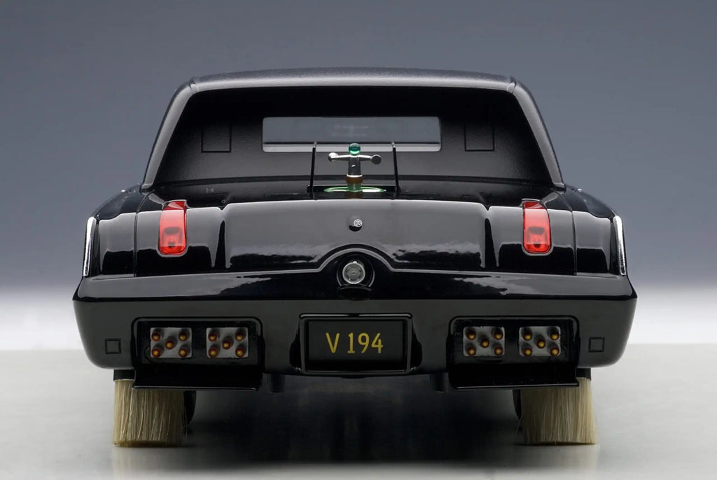 1:18 BLACK BEAUTY - GREEN HORNET (BLACK)(TV SERIES)