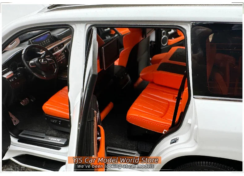 1:18 Lexus LX570