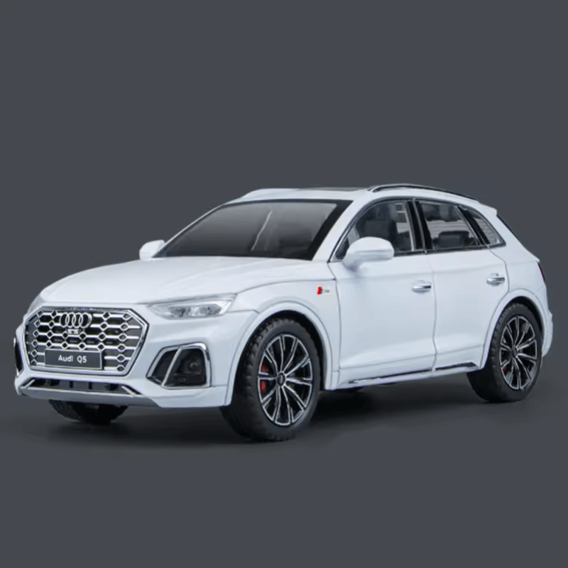 1/24 Scale AUDI Q5 Die-cast Model Car | Premium Alloy | KAIKAMFUNG