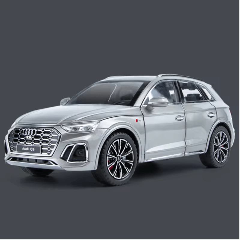 1/24 Scale AUDI Q5 Die-cast Model Car | Premium Alloy | KAIKAMFUNG