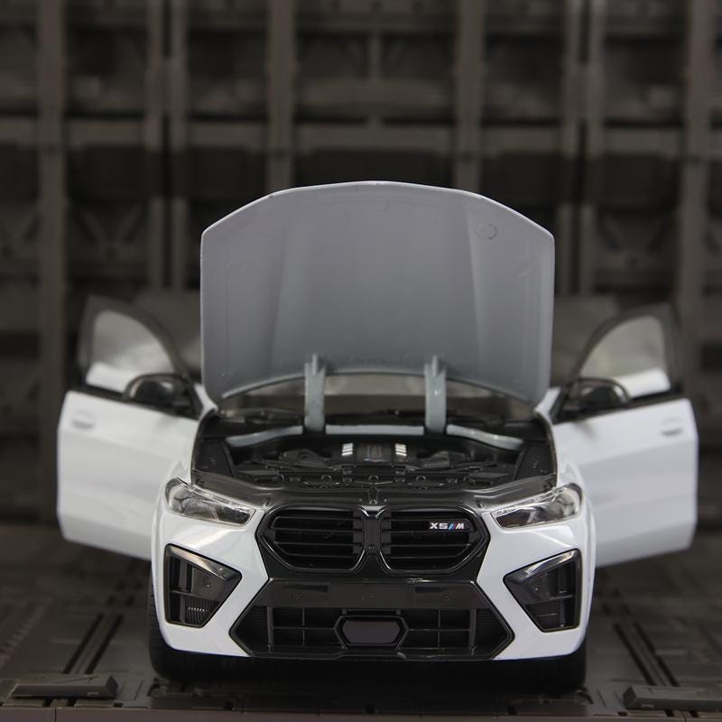 Diecast 1:18 BMW X5M Alloy Car Model