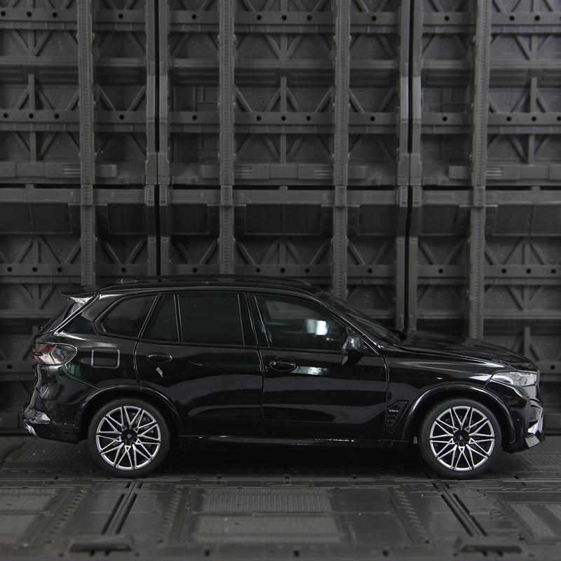 Diecast 1:18 BMW X5M Alloy Car Model