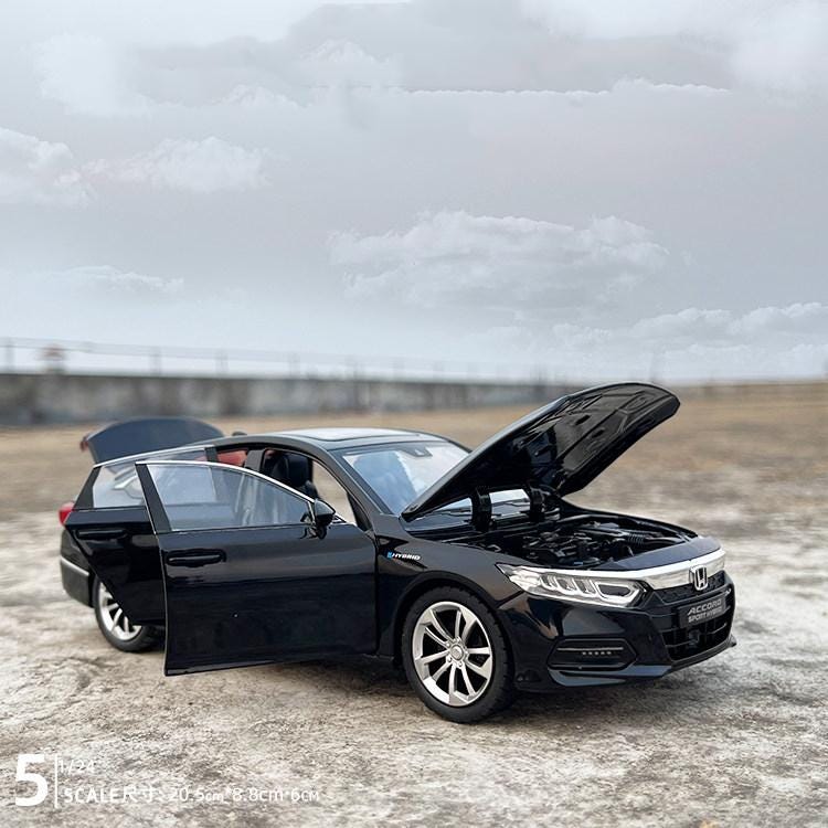 Honda Accord Diecast Model, 1:24 Scale, Automotive Desk Decor